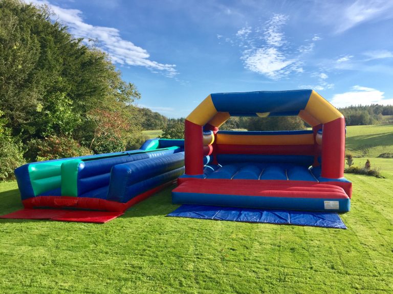 Bungee Run & Bouncy Castle hire in torbay, torquay, paignton, newton abbot and totnes